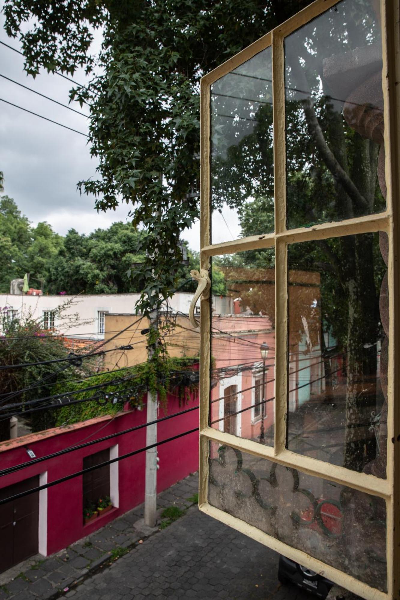 Mar De Lava Bed & Breakfast Mexico City